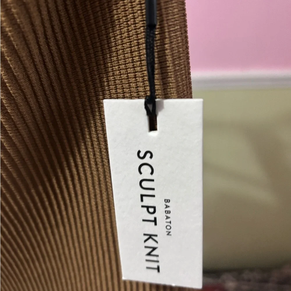 Babaton $110 Sculpt Knit Criss Cross Dress Medium - Picture 8 of 9